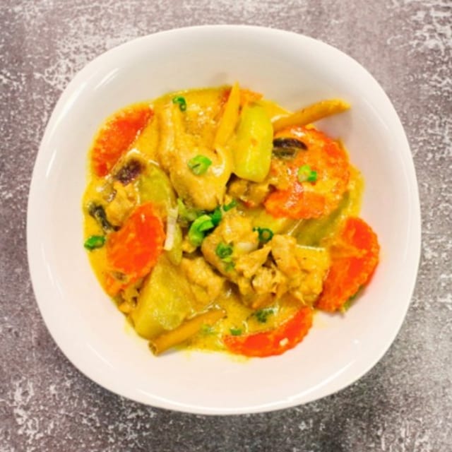 Chicken Ginataan.